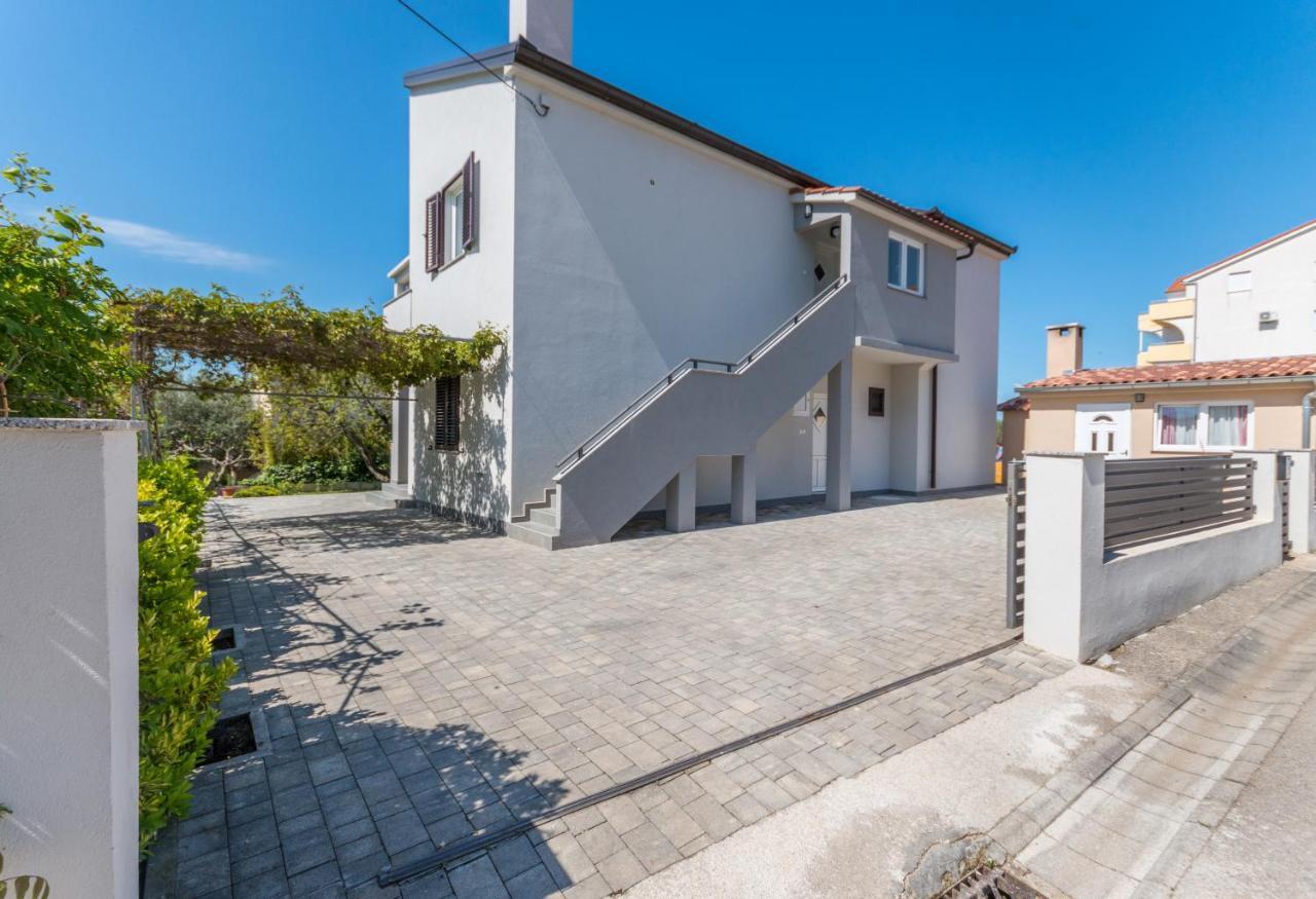 Apartmani A&M Biograd Na Moru Buitenkant foto