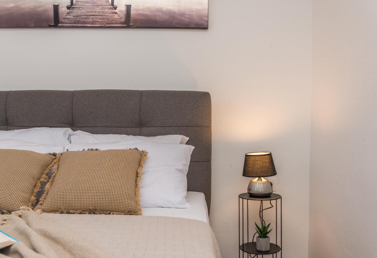 Apartmani A&M Biograd Na Moru Buitenkant foto